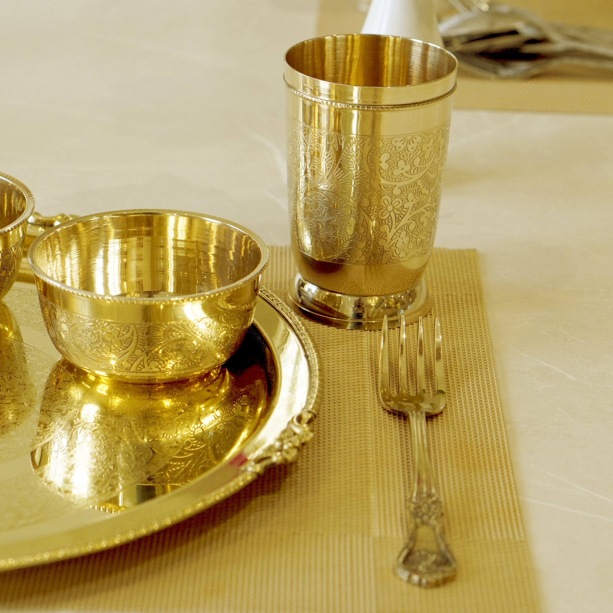 10 Pieces Brass Etched Dinner Set - Brass Globe -
