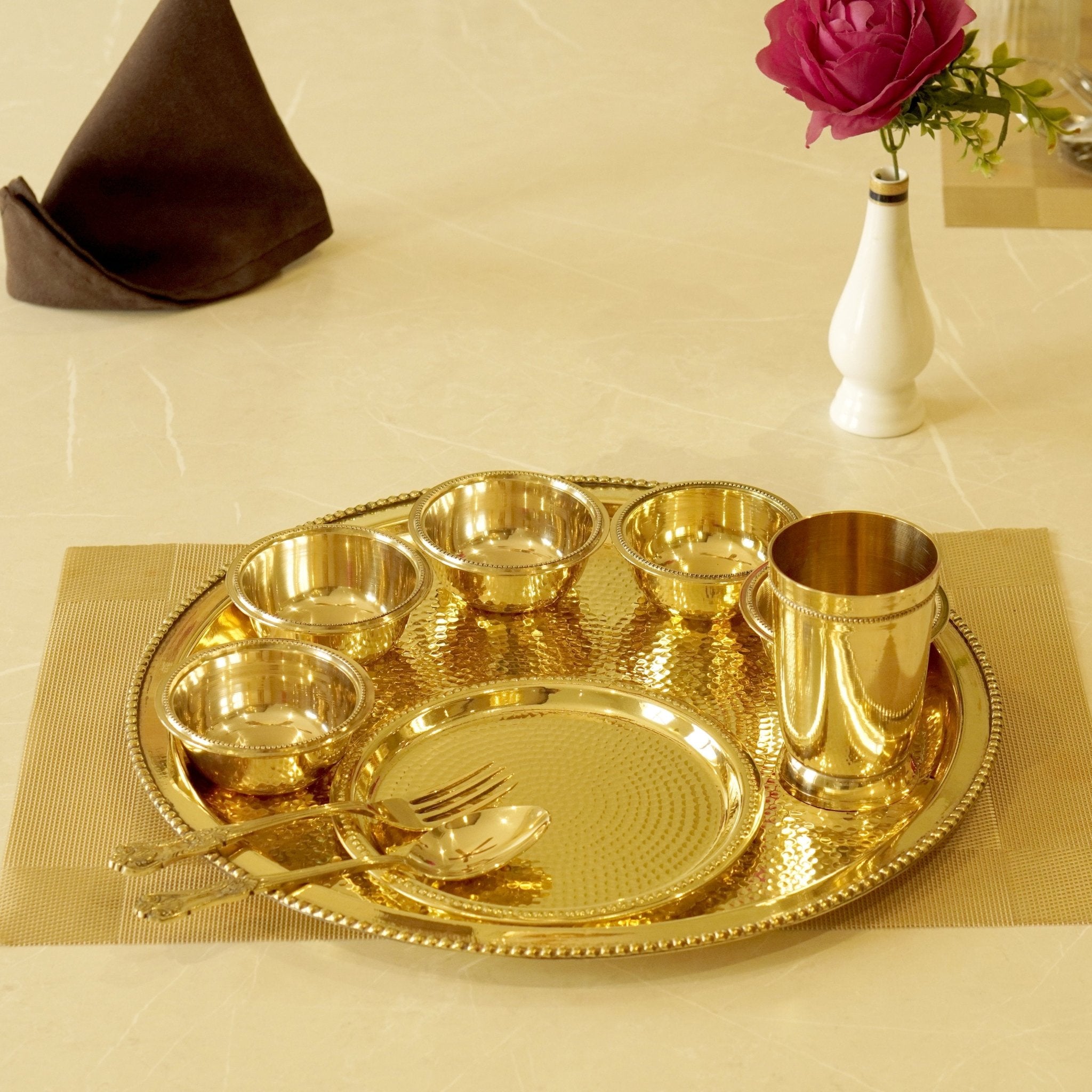 10 Pieces Brass Hammered Dinner Set - Brass Globe -