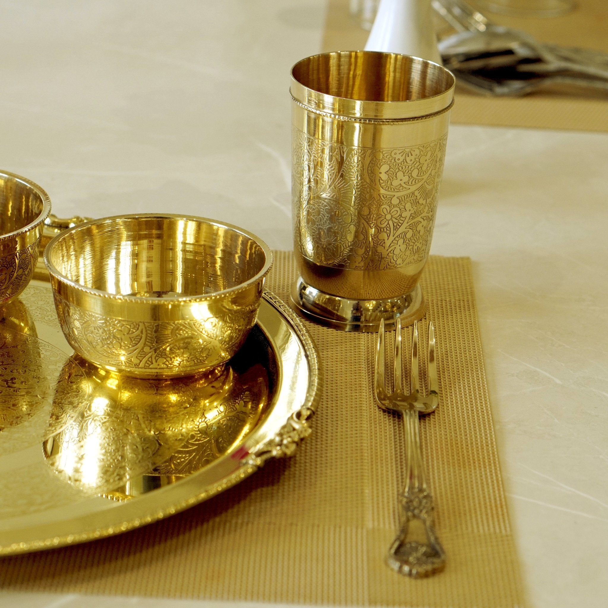 7 Pieces Brass Etched Dinner Set - Brass Globe -