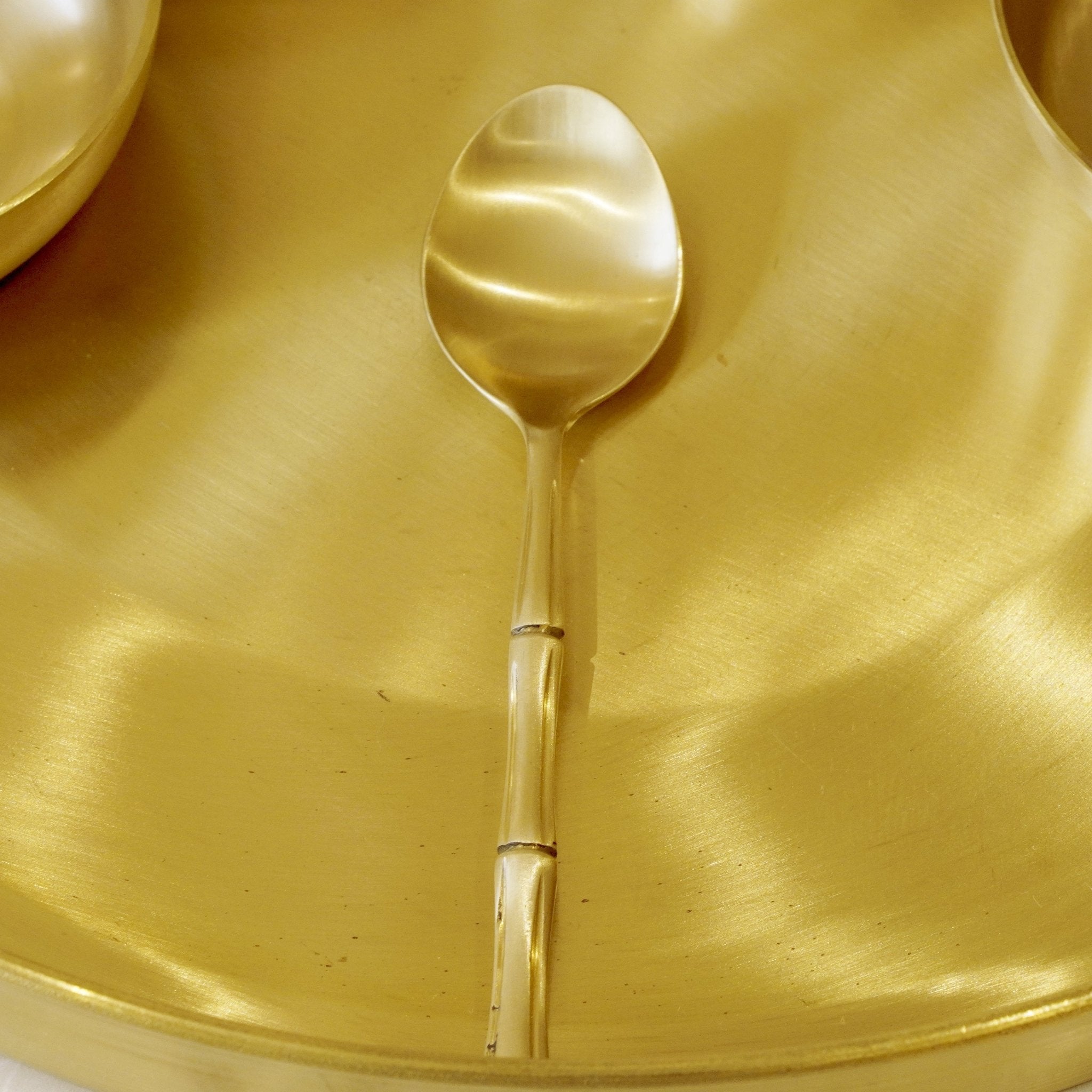 7 Pieces Brass Gujarati Thali Set Matte Finish - Brass Globe -