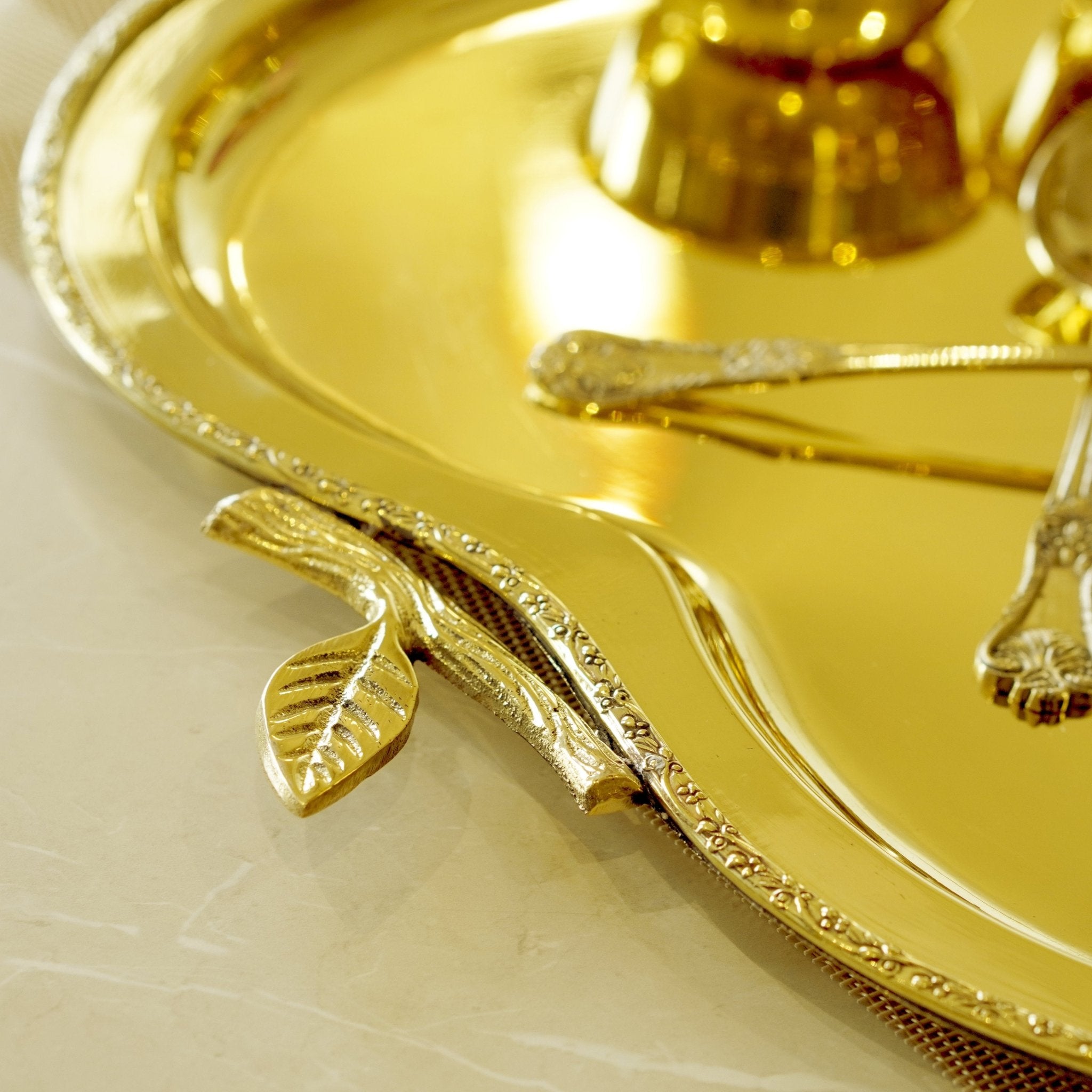 Brass apple dinner set - Brass Globe -