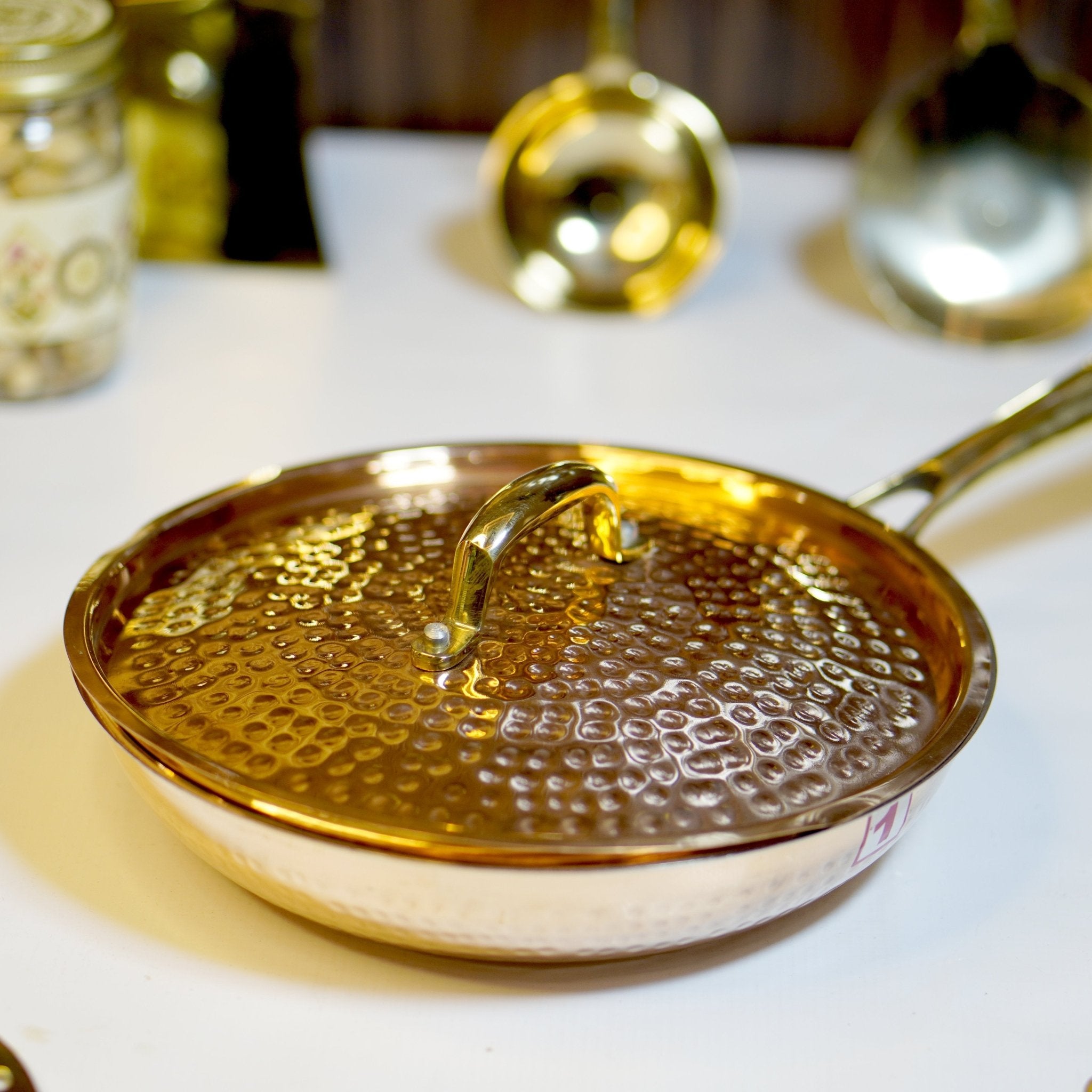 Copper frypan with lid (tincoated) - Brass Globe -