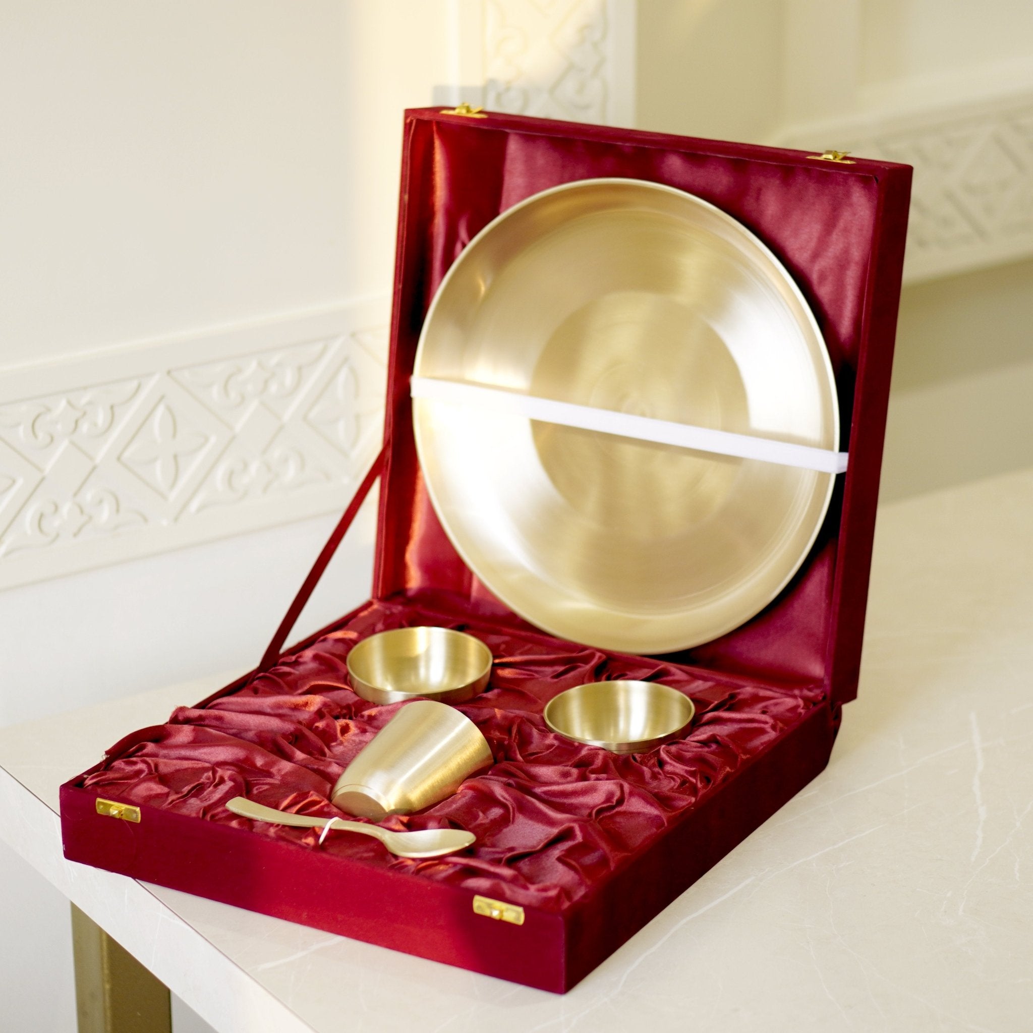 Kansa set with velvet box in matte and glossy finish - Brass Globe -