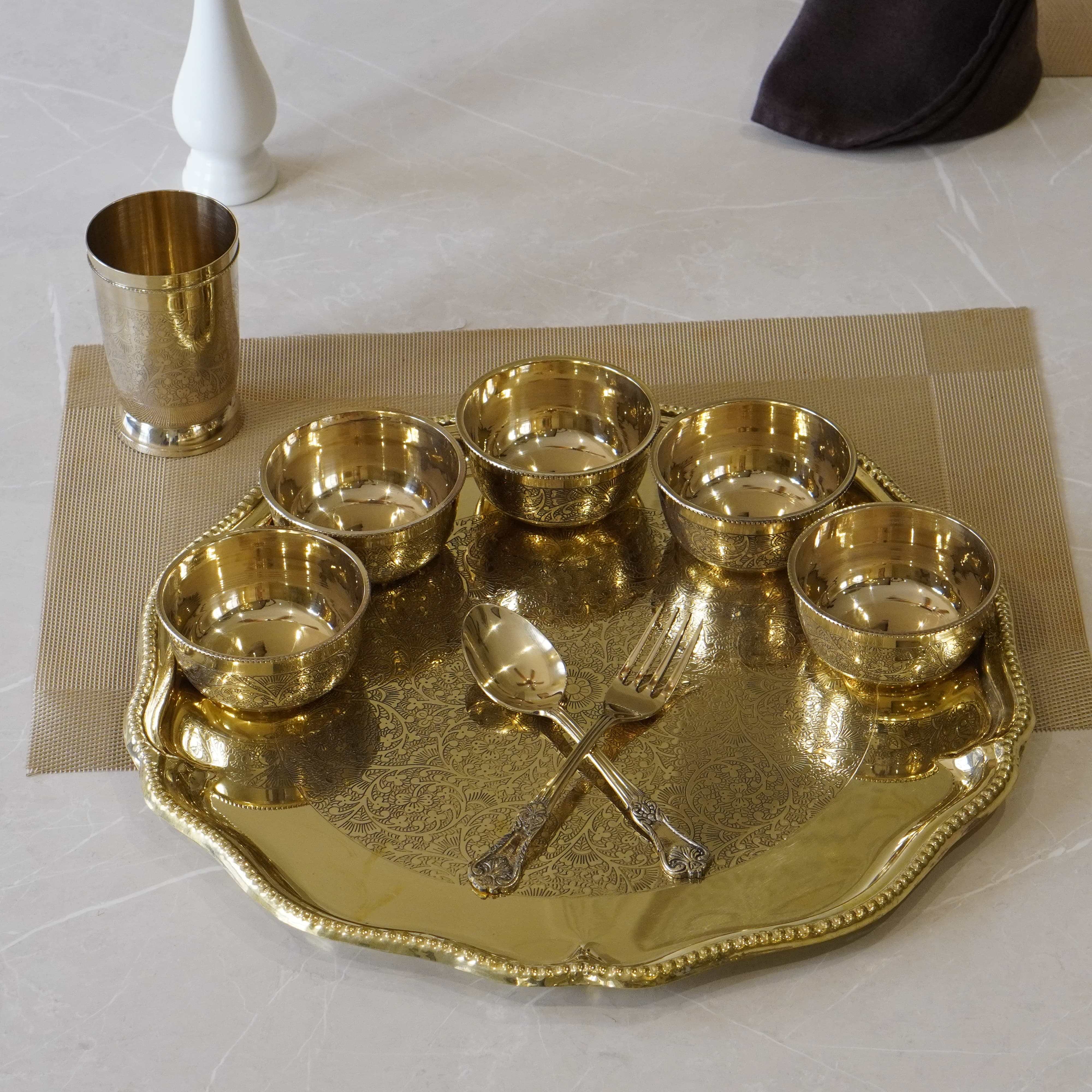 Brass Star Plate Dinner Set