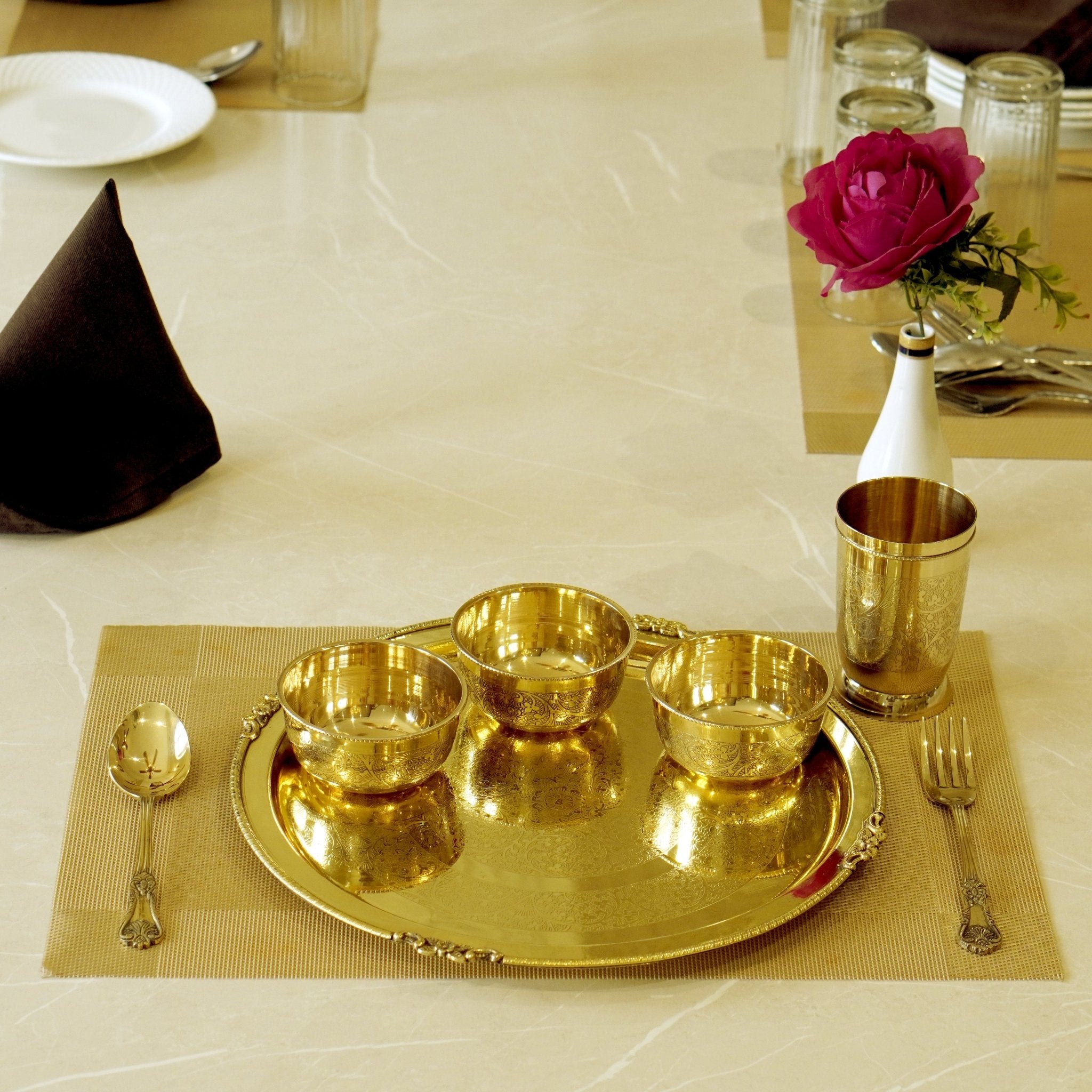 7 Pieces Brass Etched Dinner Set - Brass Globe - 