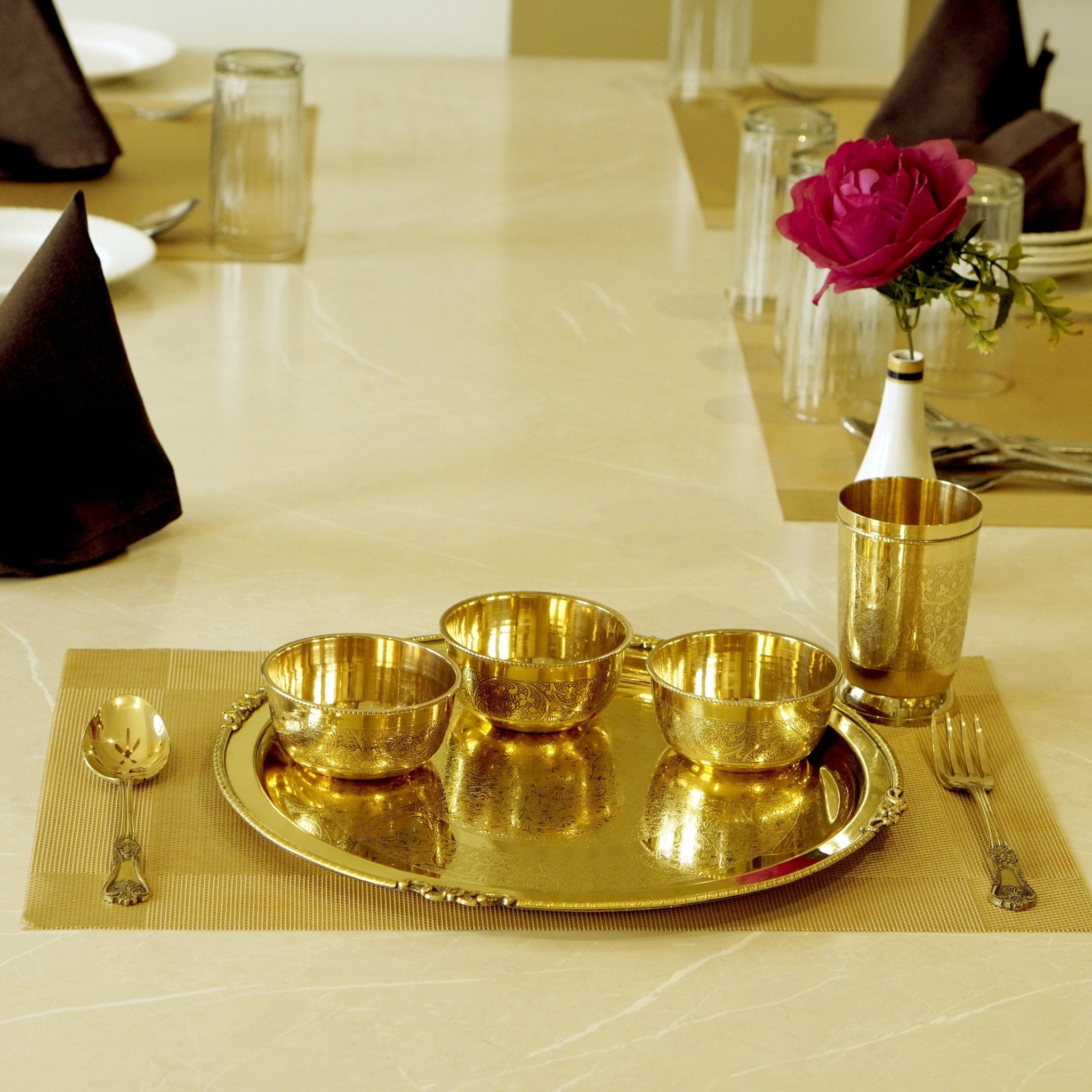 7 Pieces Brass Etched Dinner Set - Brass Globe - 