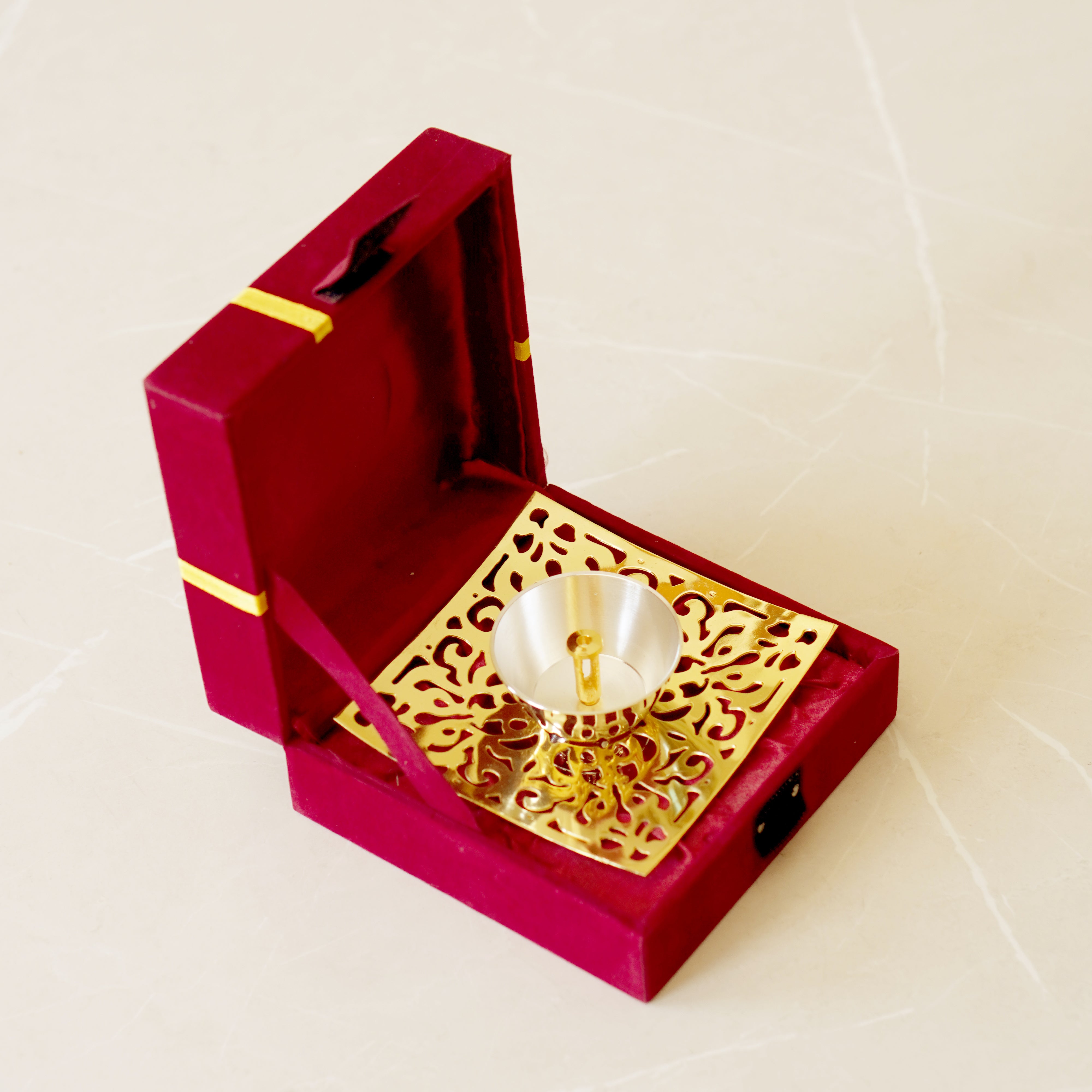 Brass Jaali Oil Lamp [Deepak]