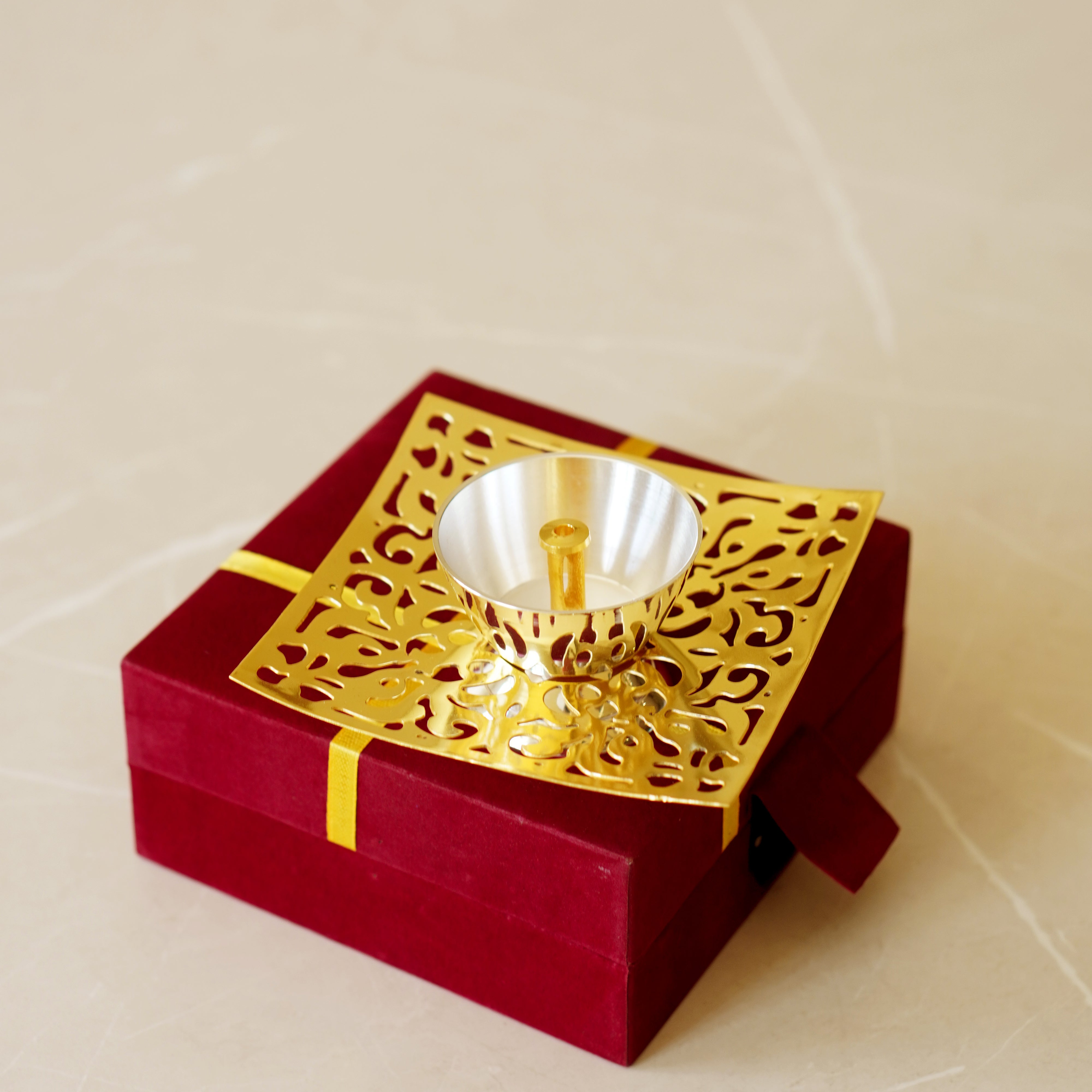 Brass Jaali Oil Lamp [Deepak]