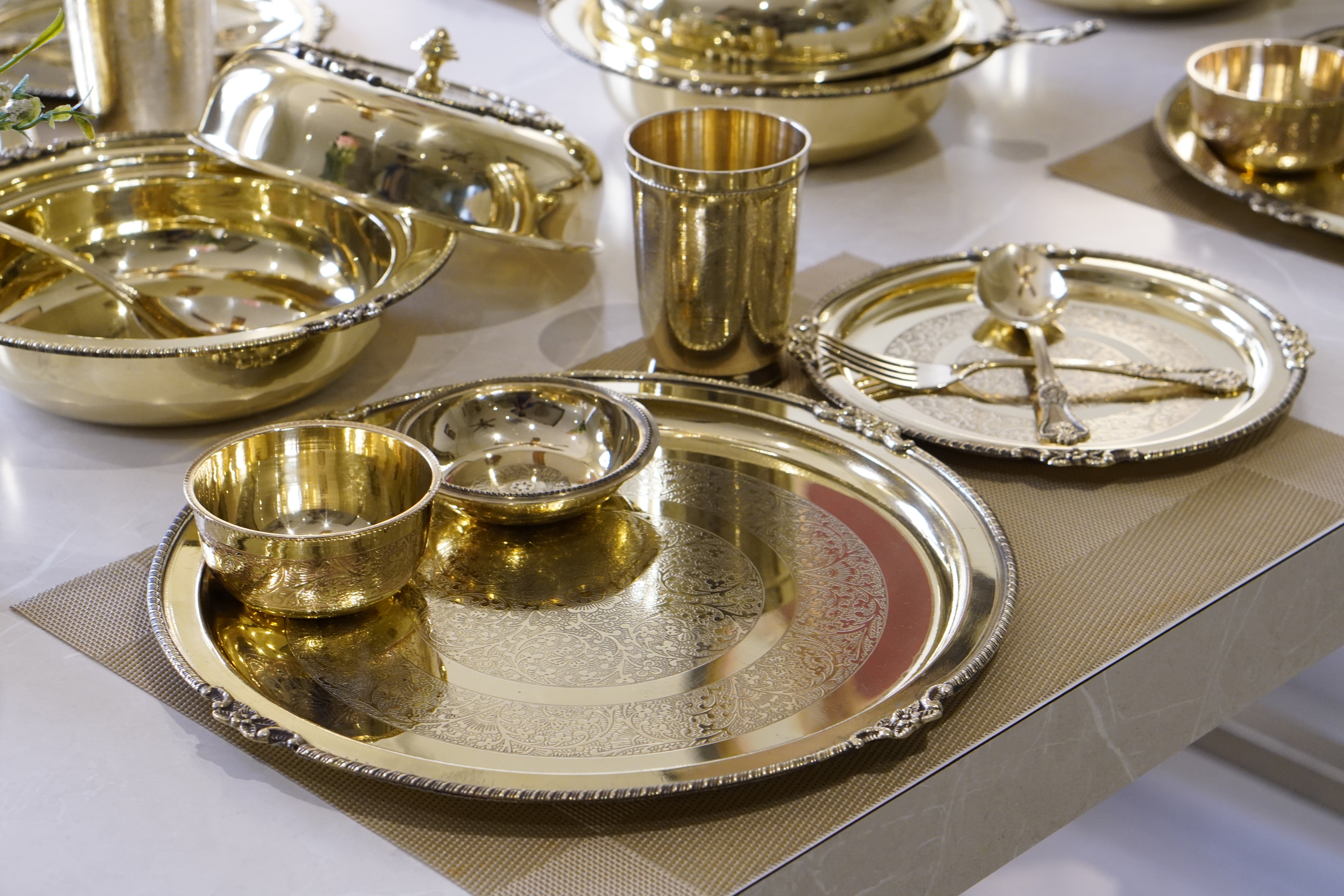 51 Piece Etched Dinner Set