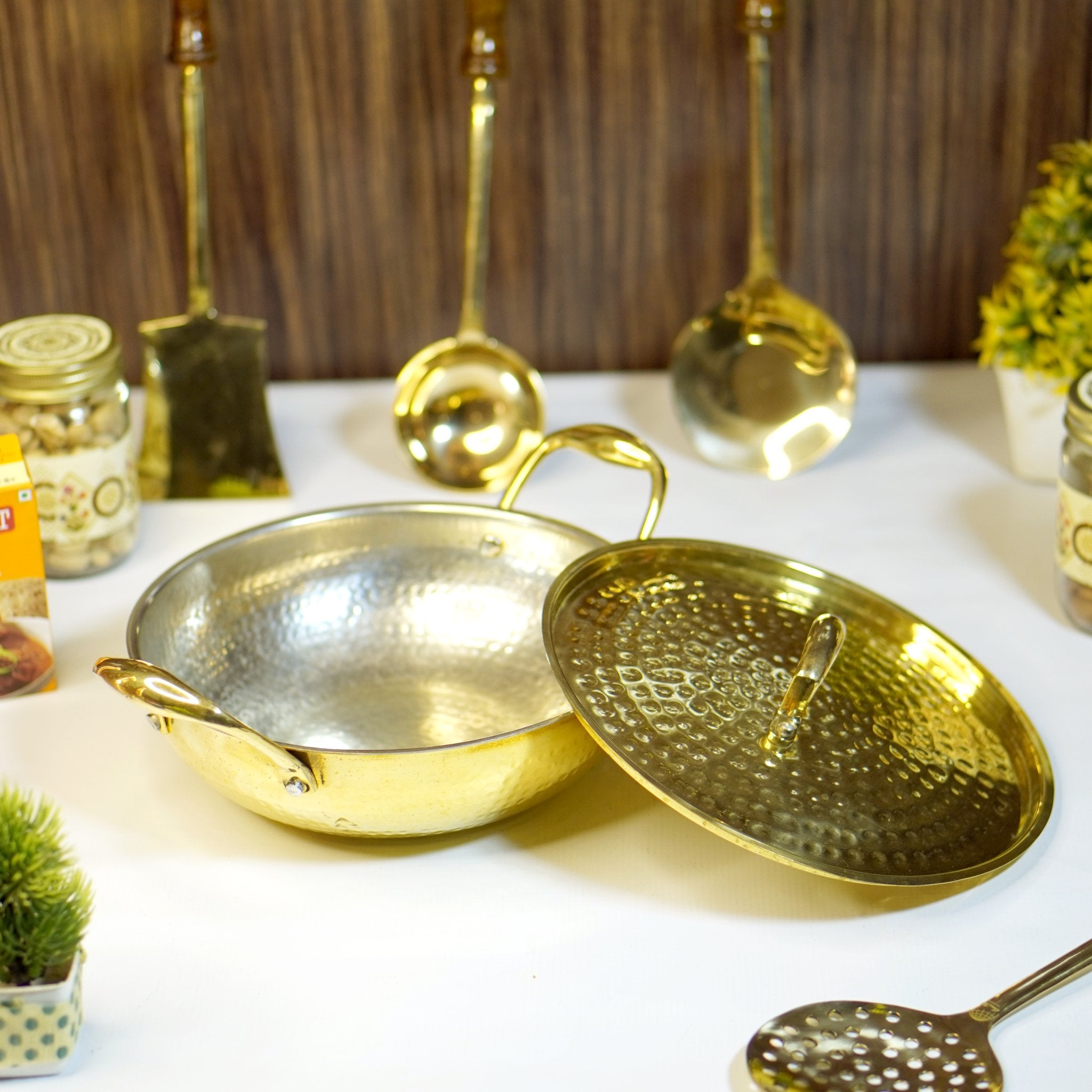 Brass kadhai with lid - Brass Globe - 