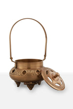 Load image into Gallery viewer, Brass Antique Dhupdaan - Brass Globe -
