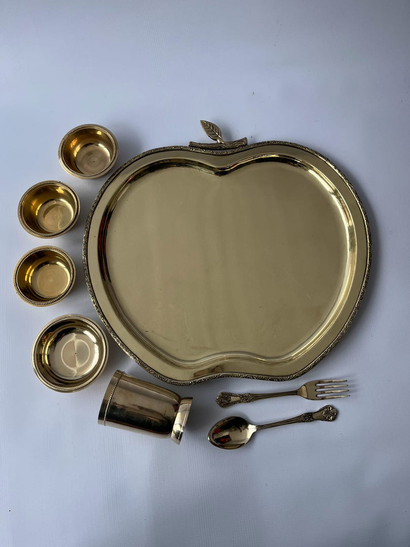 Brass apple dinner set - Brass Globe -