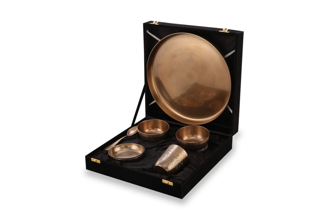 Bronze/Kansa Engraved dinner set - Brass Globe -