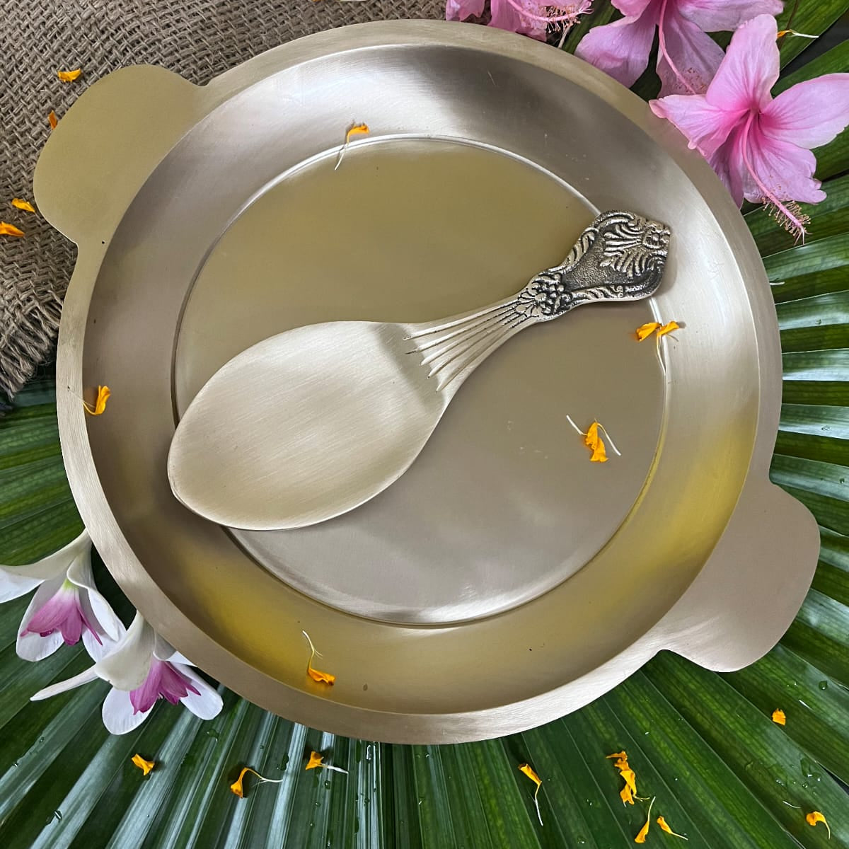 Bronze Kansa Rice Plate - Rice Serving Spoon Included – Brass Globe