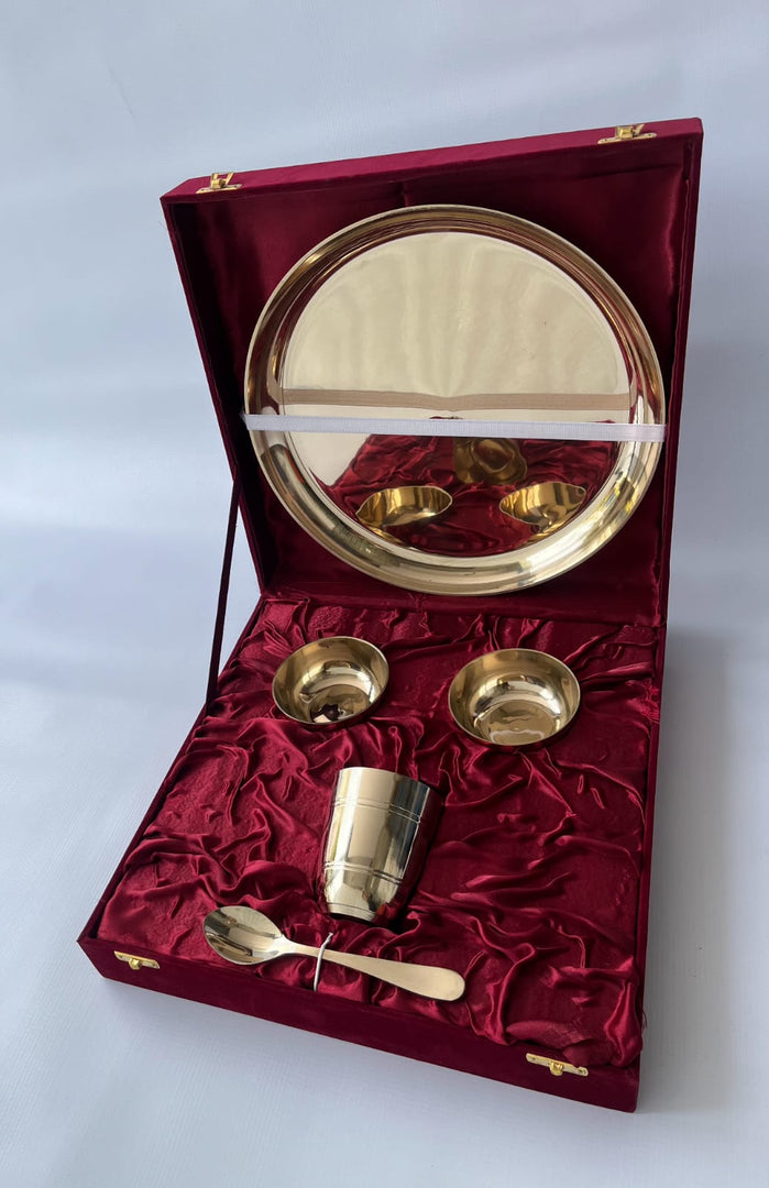 Kansa set with velvet box in matte and glossy finish - Brass Globe -