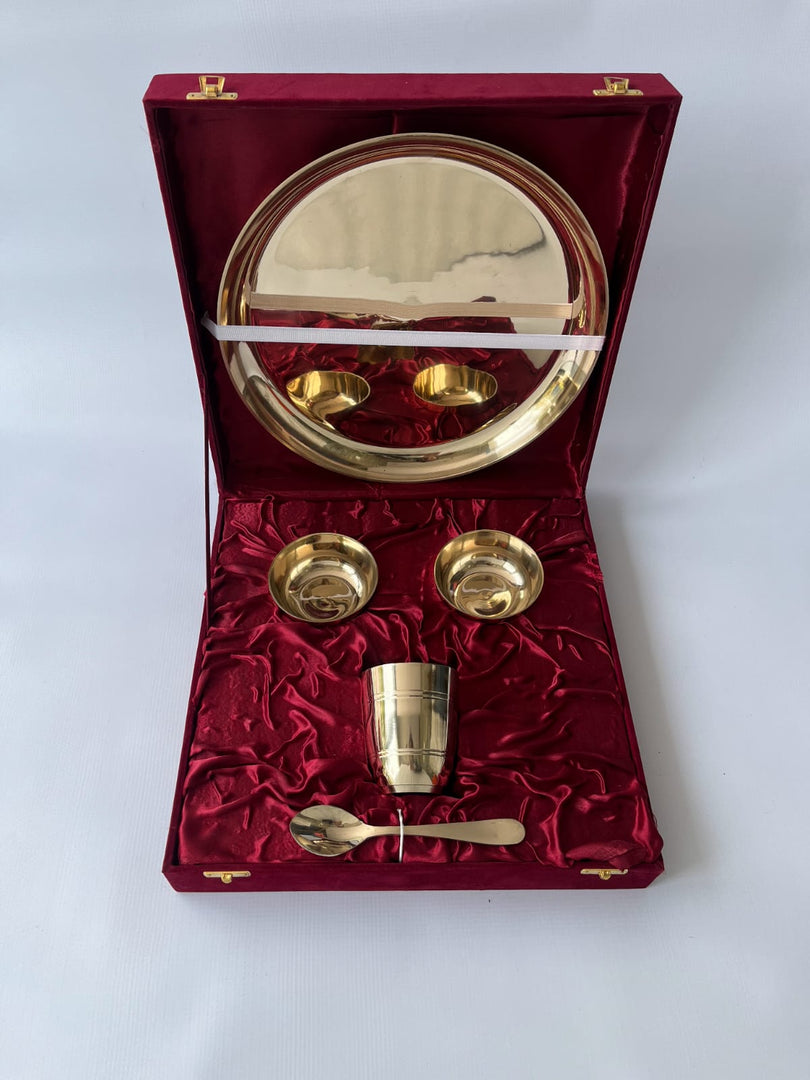 Kansa set with velvet box in matte and glossy finish - Brass Globe -